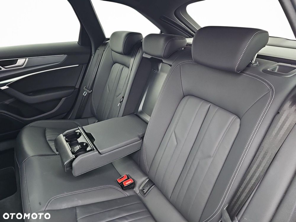 Audi A6 Avant - 27