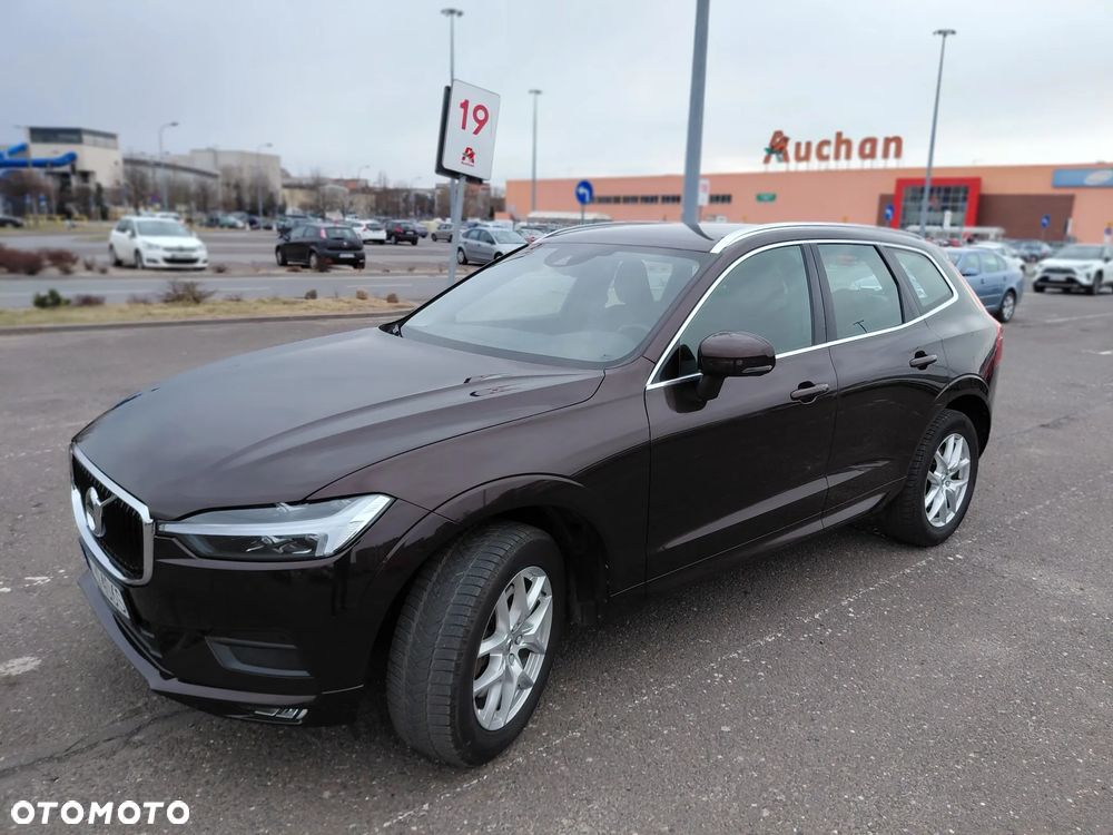 Volvo XC 60 T4 Momentum Pro - 4