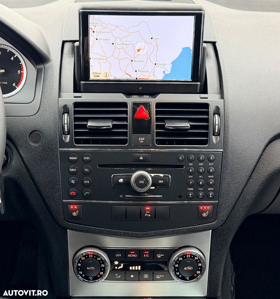 Mercedes-Benz C 220 CDI DPF (BlueEFFICIENCY) Avantgarde - 22