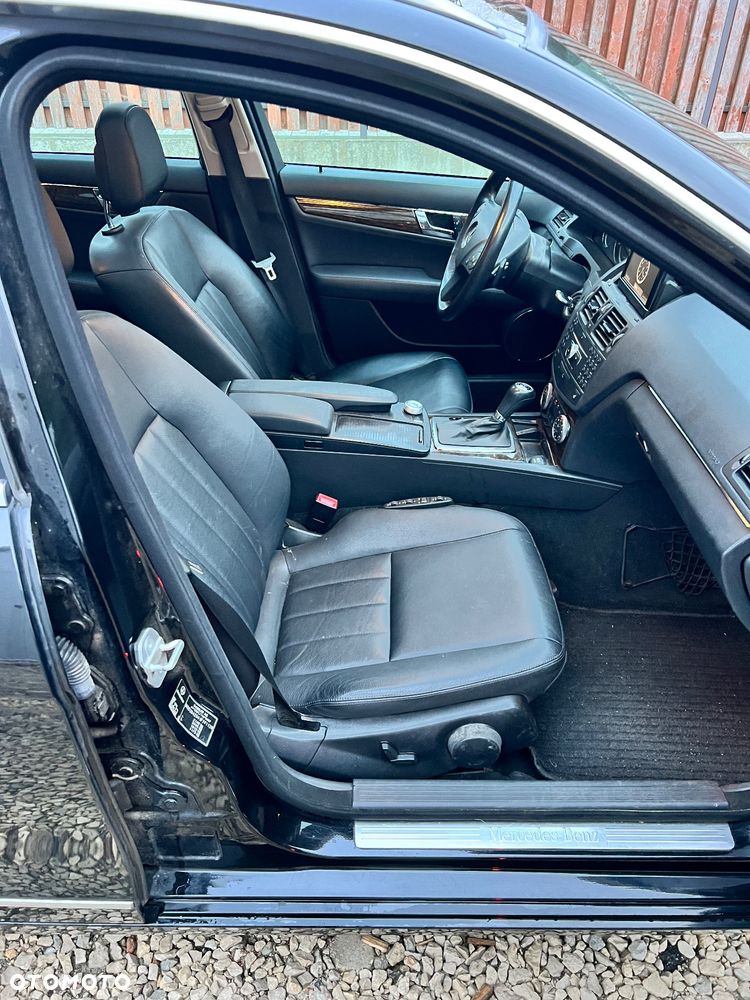 Mercedes-Benz Klasa C - 11