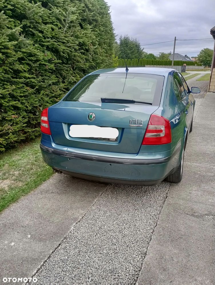 Skoda Octavia 2.0 TDI Elegance - 3
