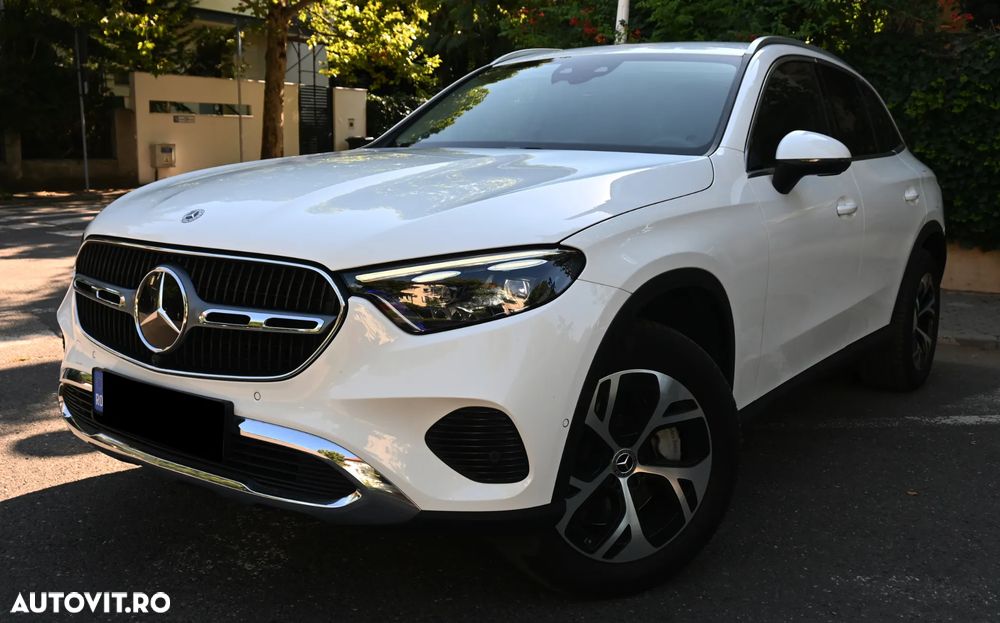Mercedes-Benz GLC 300 e 4MATIC PHEV - 1