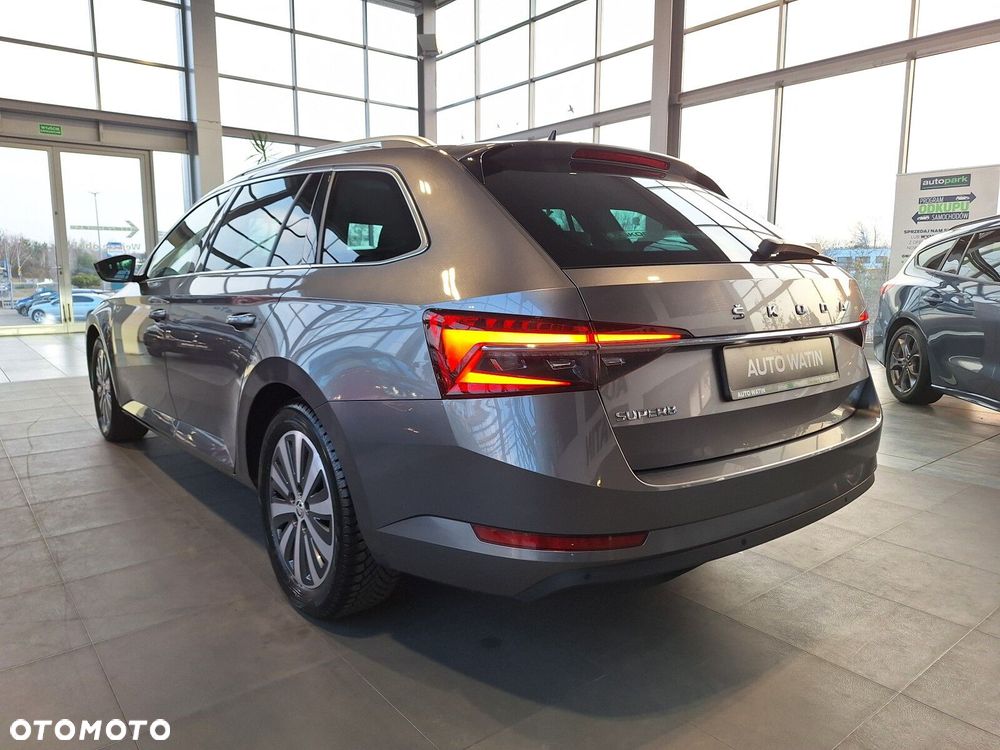 Skoda Superb 2.0 TSI Style DSG - 5