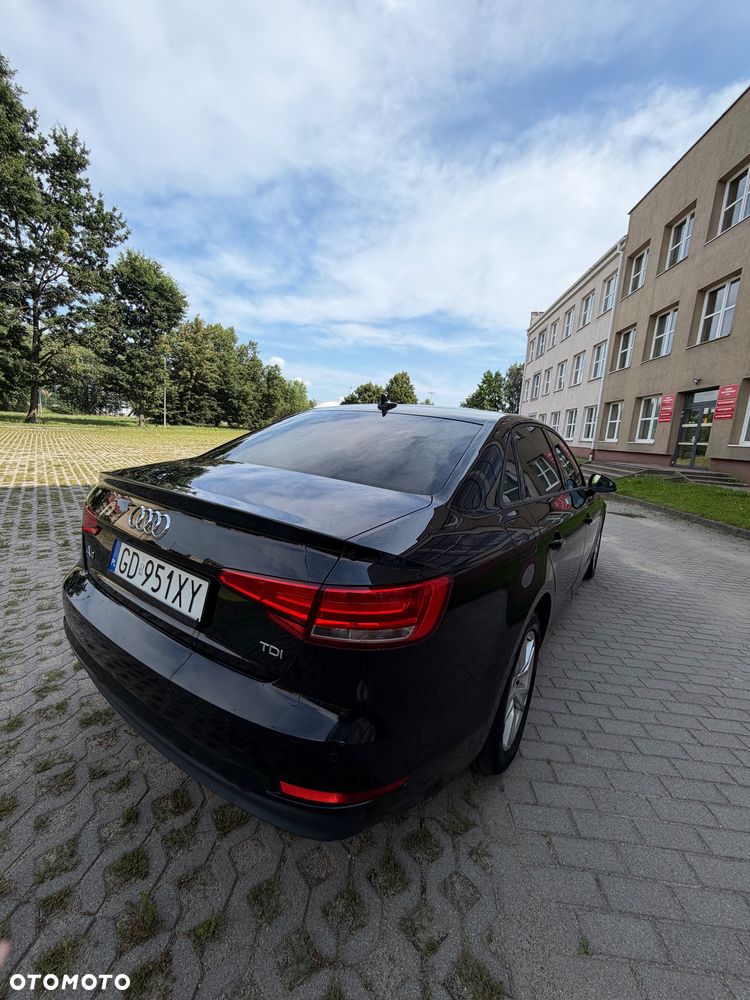 Audi A4 Limousine 2.0 TDI clean diesel - 3