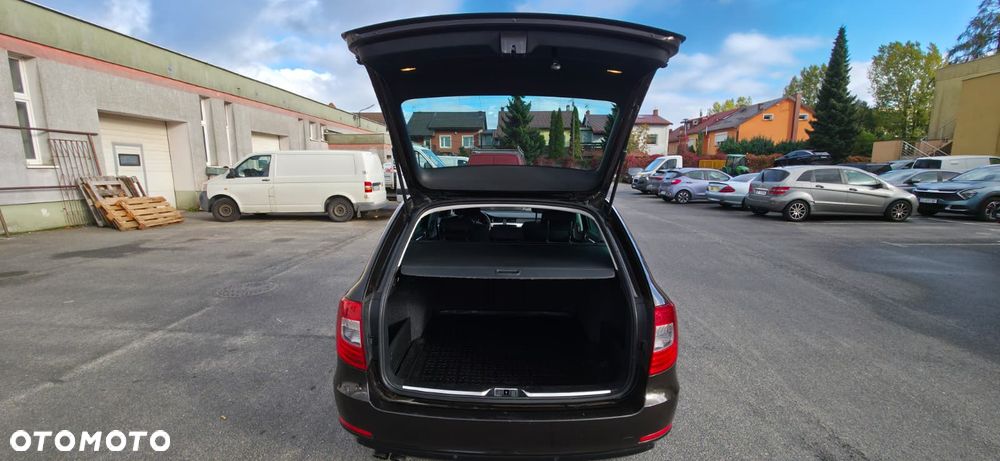 Skoda Superb - 25