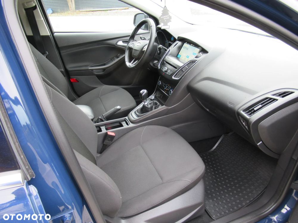 Ford Focus 1.5 TDCi DPF Start-Stopp-System Business - 13