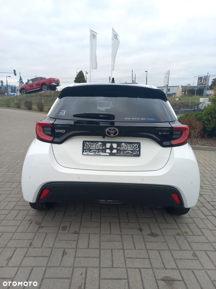 Toyota Yaris Hybrid 1.5 Style - 3