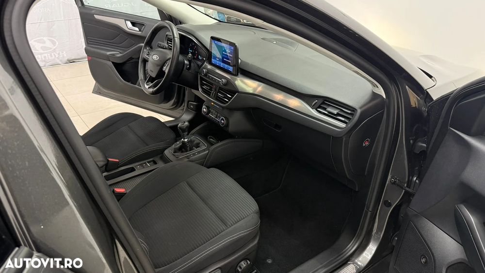 Ford Focus 1.5 EcoBlue Titanium Business - 35