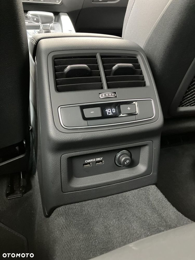 Audi A4 Avant - 16