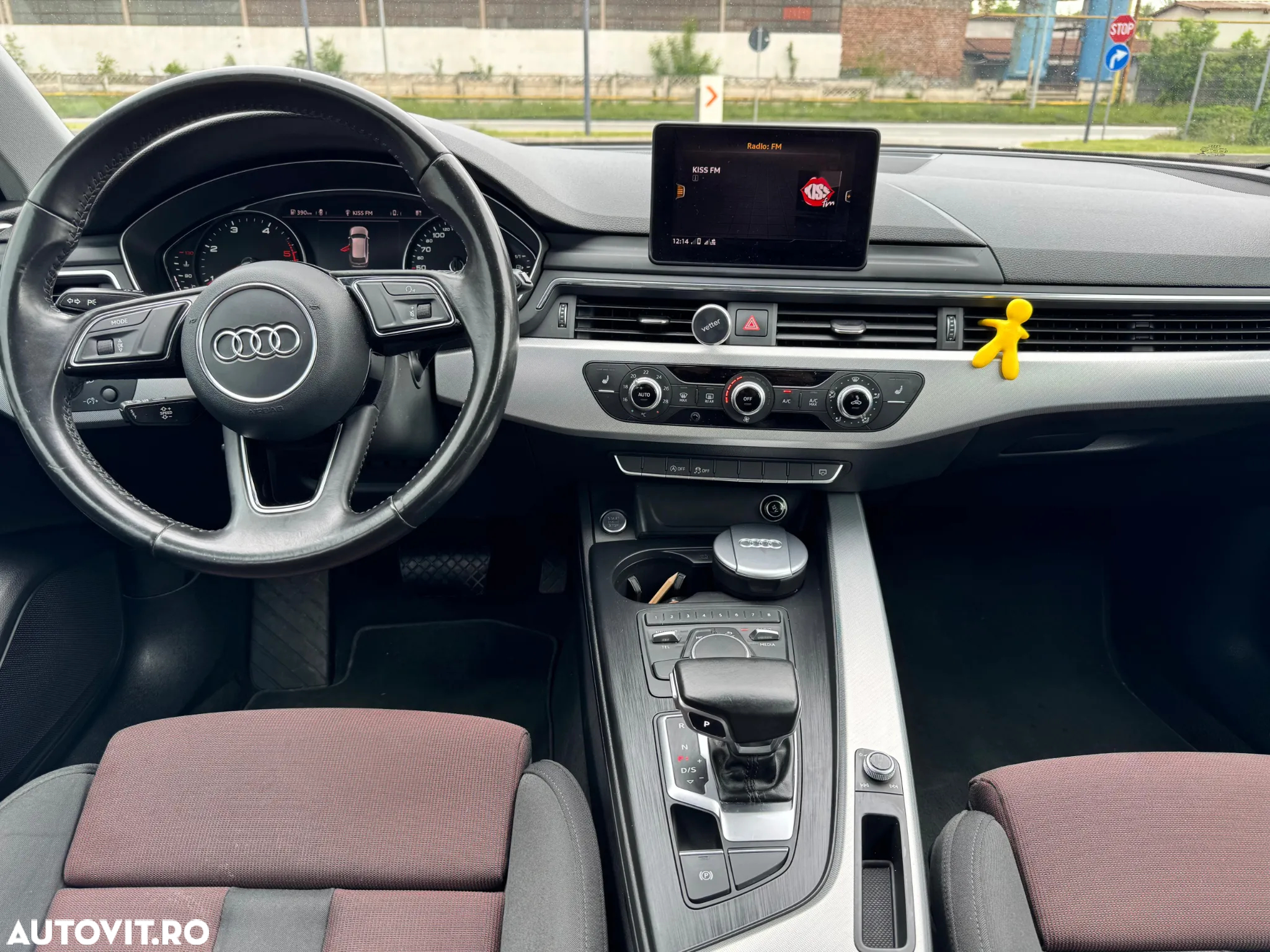 Audi A4 Avant 2.0 TDI S tronic - 8