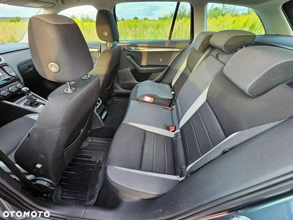 Skoda Octavia 2.0 TDI Joy - 9