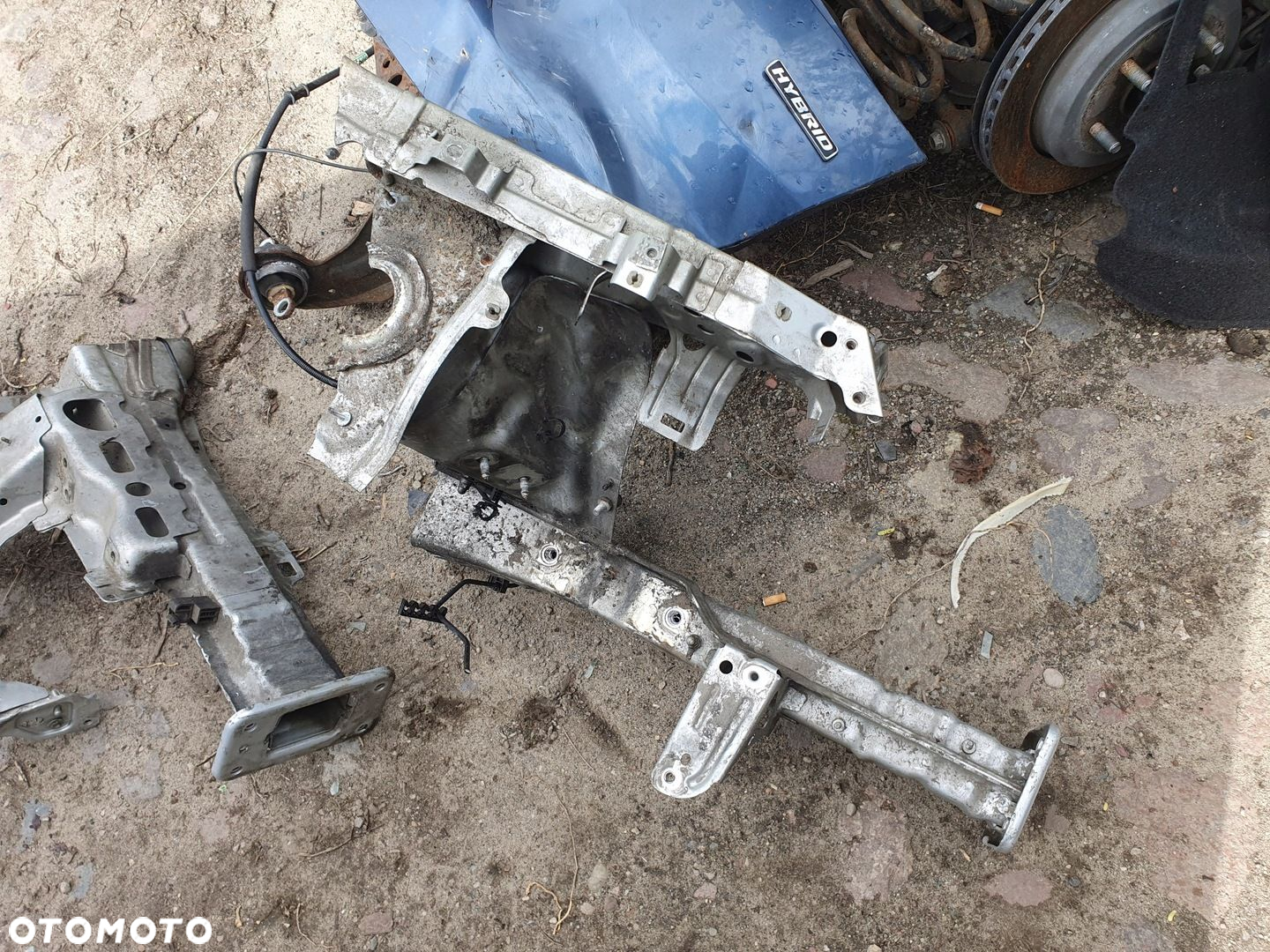 podłużnica fartuch lewa Opel Corsa D - 2