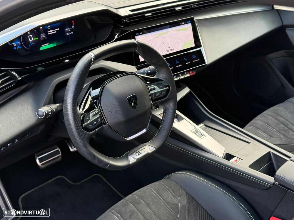 Peugeot 408 225 e-EAT8 GT - 16