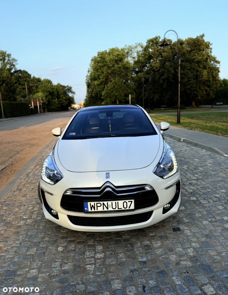 Citroën DS5 HDi 165 SportChic - 1