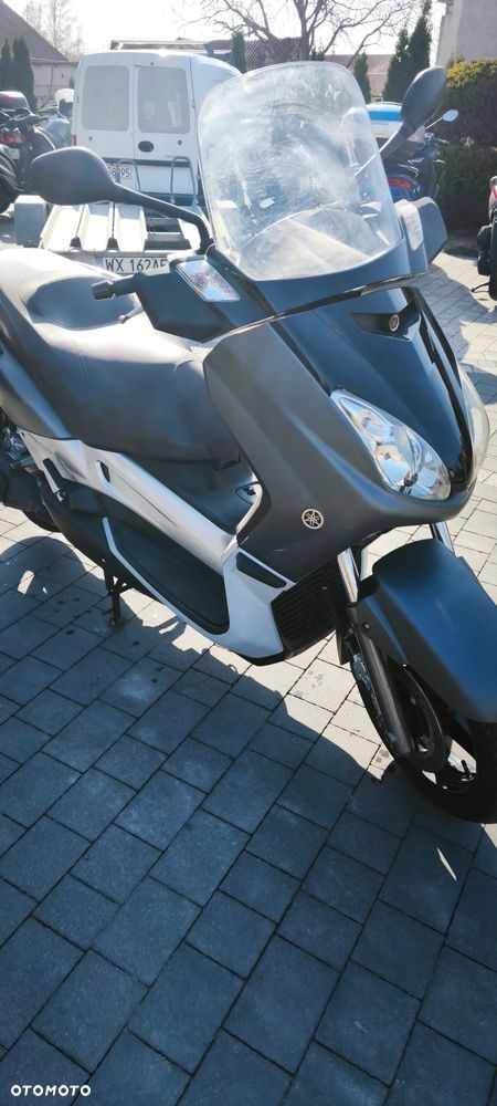 Yamaha X-max - 6