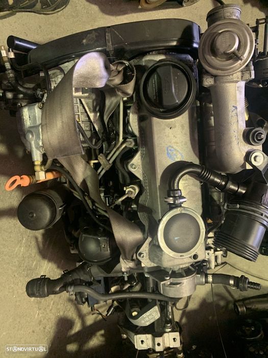 Motor 1.9tdi 110cv AHF - 1