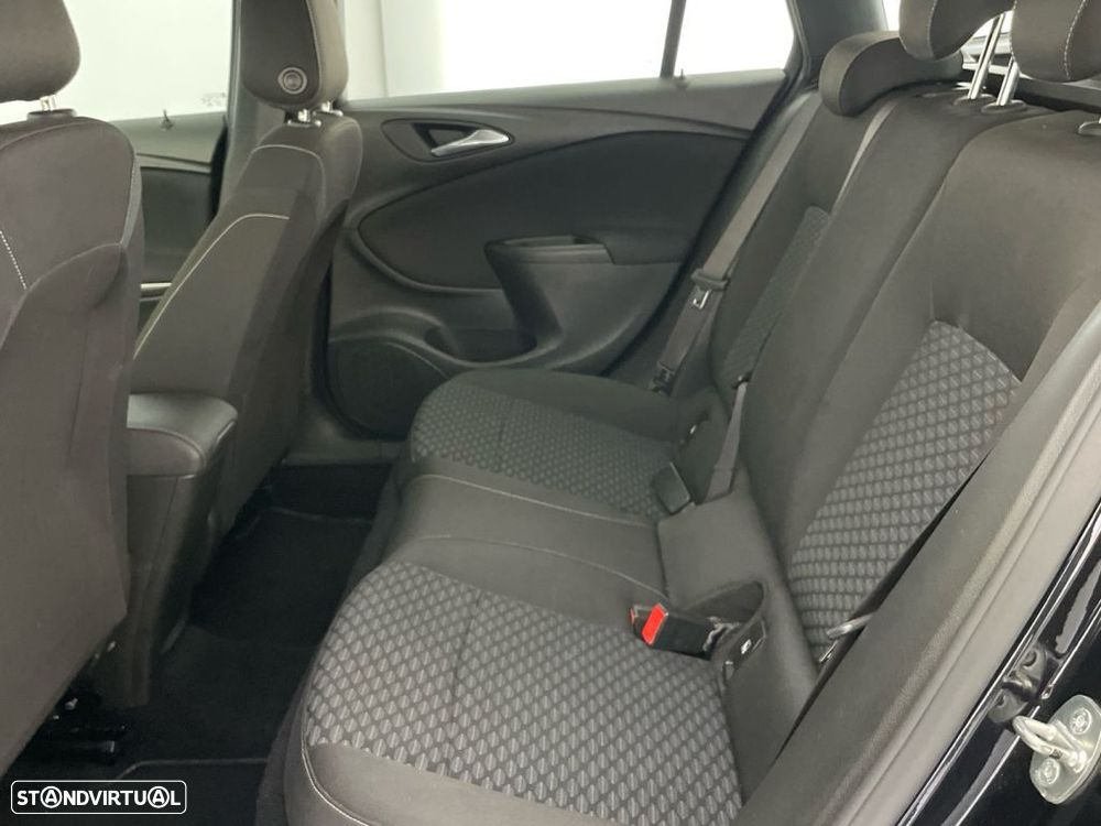 Opel Astra 1.6 CDTI Dynamic S/S - 12
