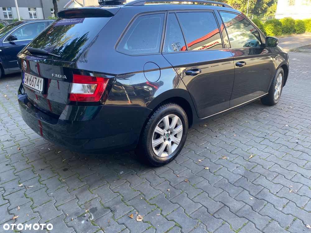 Skoda Fabia - 4