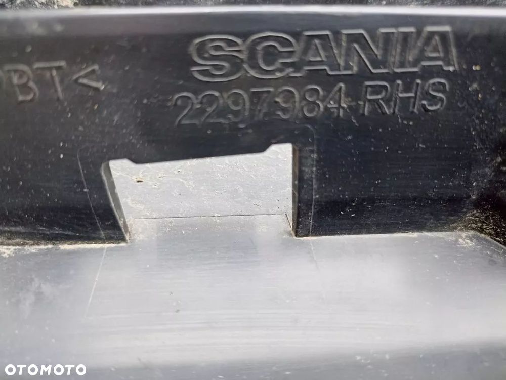 MASKOWNICA SCANIA 2297984 RHS - 2