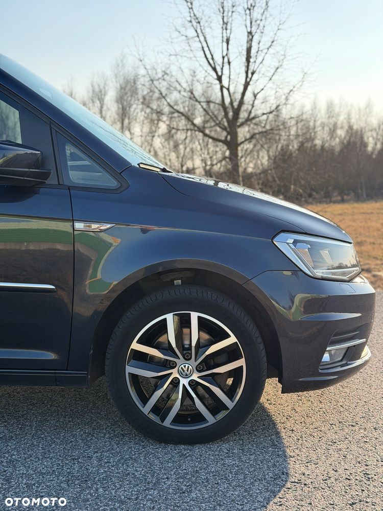 Volkswagen Caddy 2.0 TDI Highline 4Motion DSG - 11