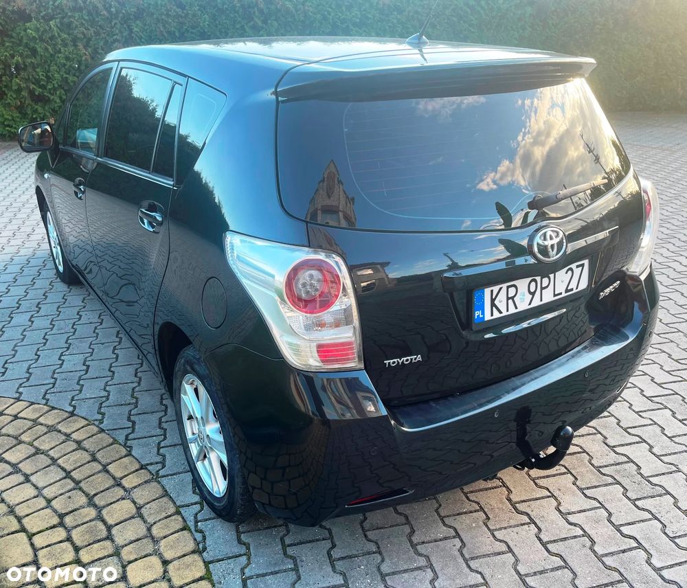 Toyota Verso 2.0 D-4D Executive - 6