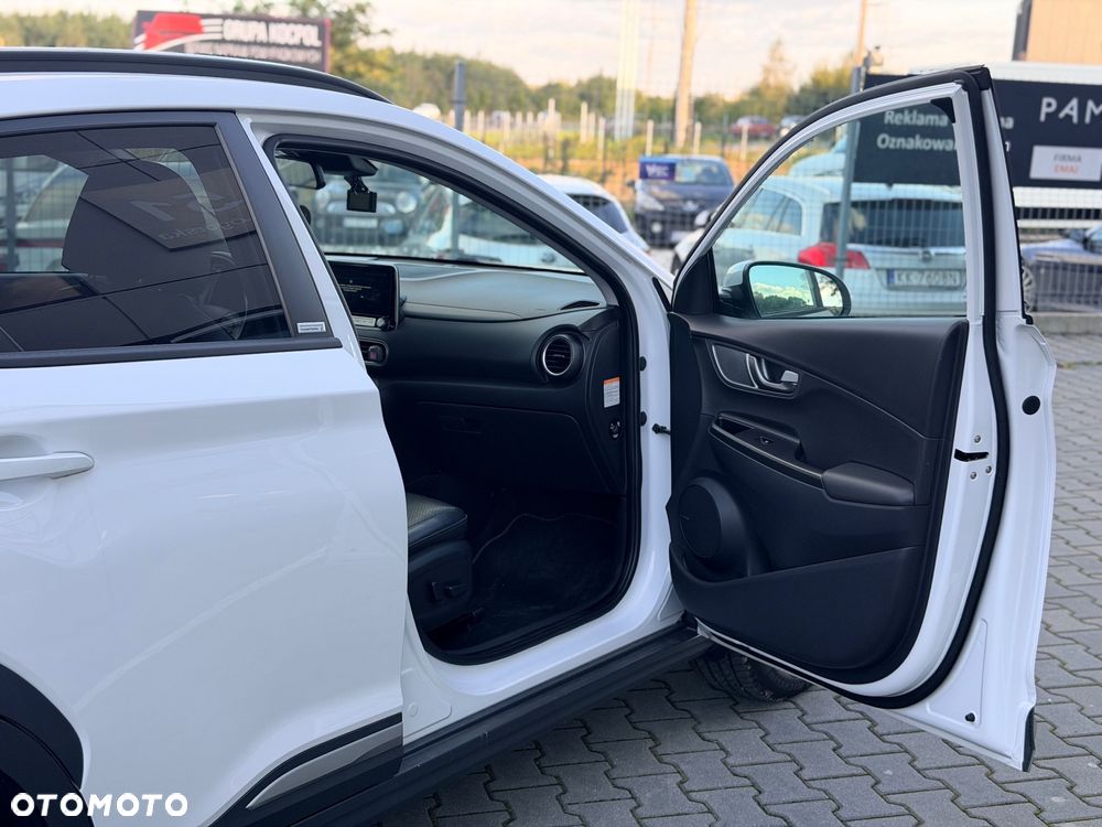 Hyundai Kona Electric 65kWh Platinum - 35