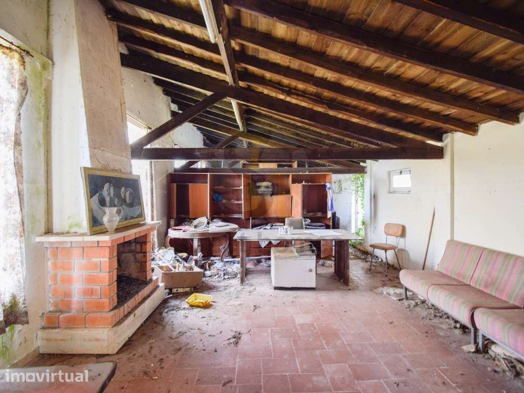 Terreno com 1,5 Hectarescom 4 Habitações junto ao Cabo da Roca - Grande imagem: 4/24