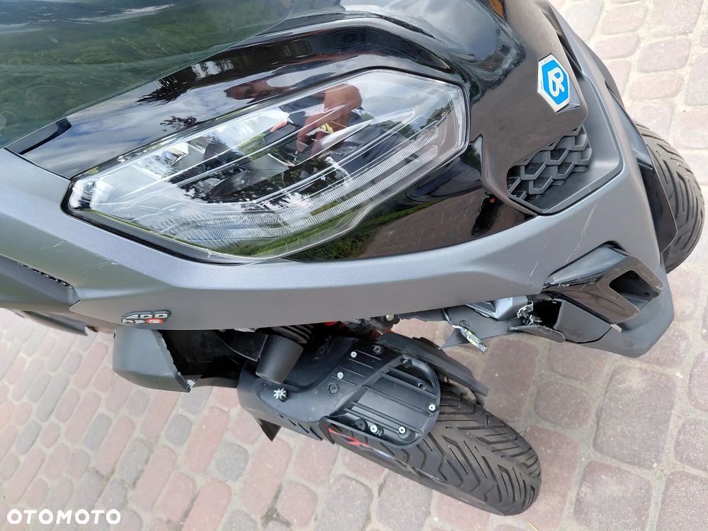 Piaggio MP-3 - 13