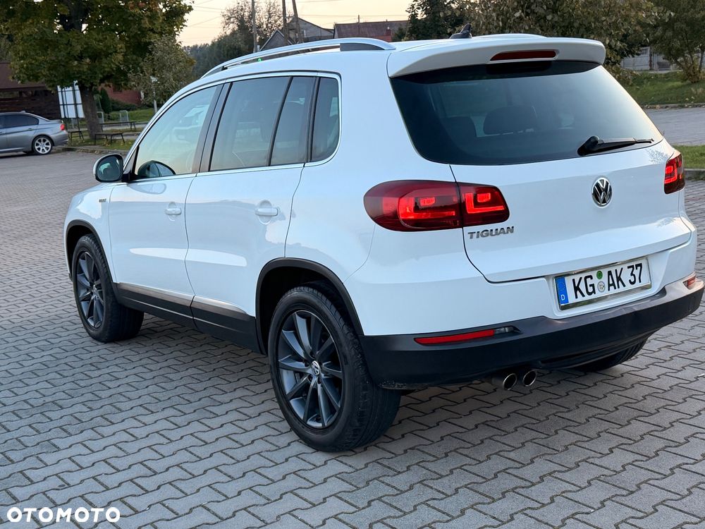 Volkswagen Tiguan 2.0 TDI 4Mot Perfectline R-Style DSG - 27