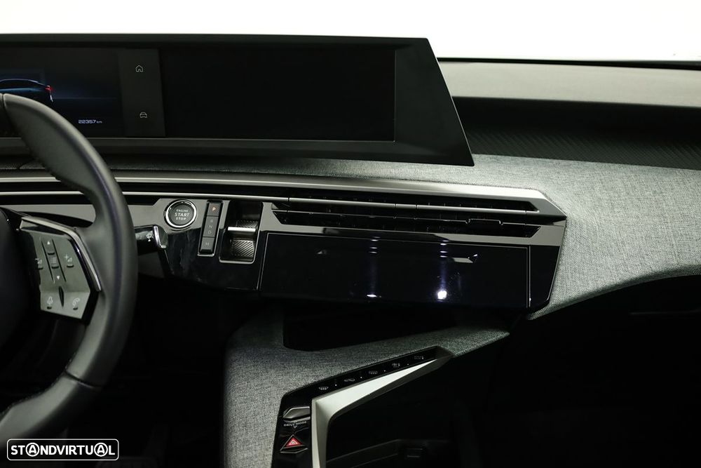 Peugeot 3008 1.2 Hybrid Allure e-DCS6 - 9