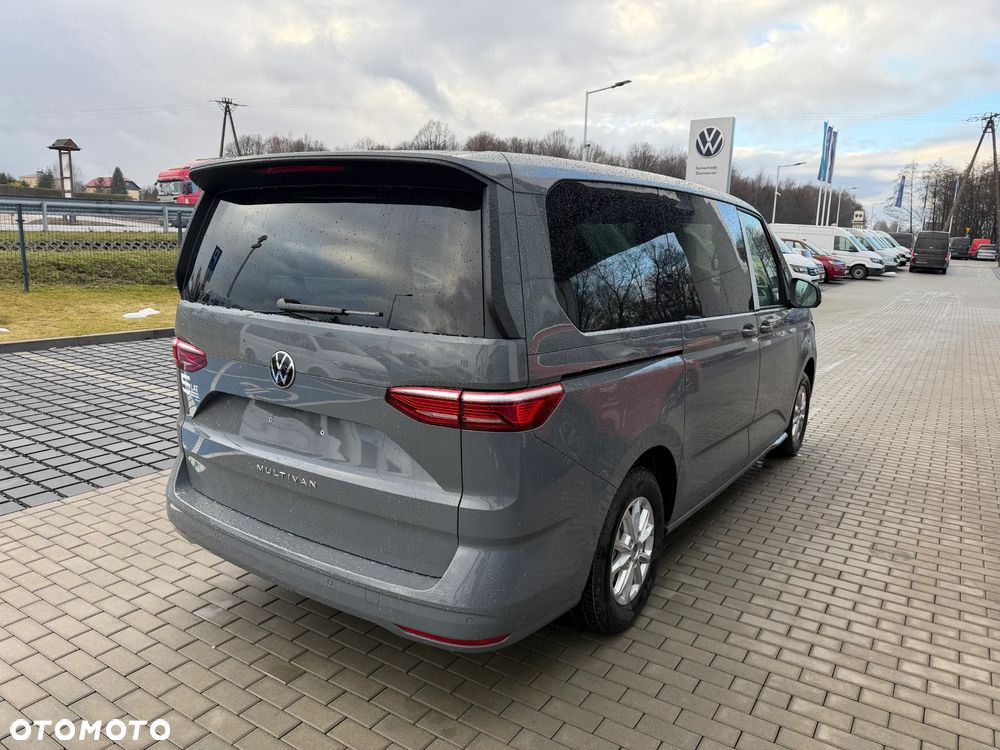 Volkswagen Multivan 2.0 TDI L2 Family DSG - 4
