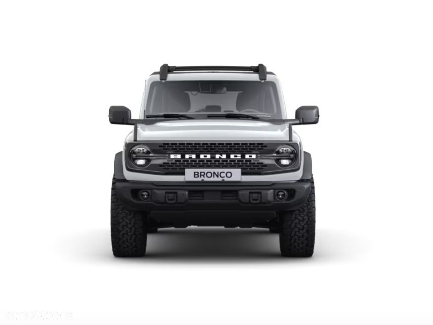 Ford Bronco - 2