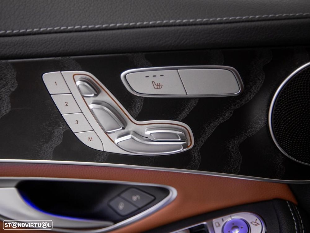 Mercedes-Benz GLC 300 de Coupé 4Matic - 35
