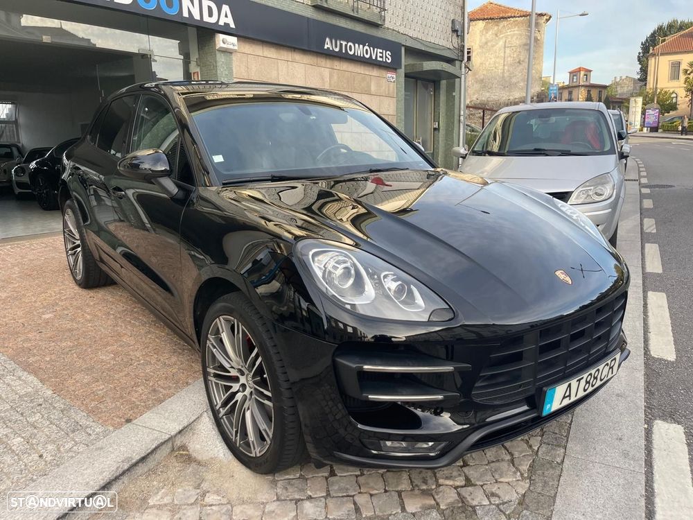 Porsche Macan Turbo PDK - 3