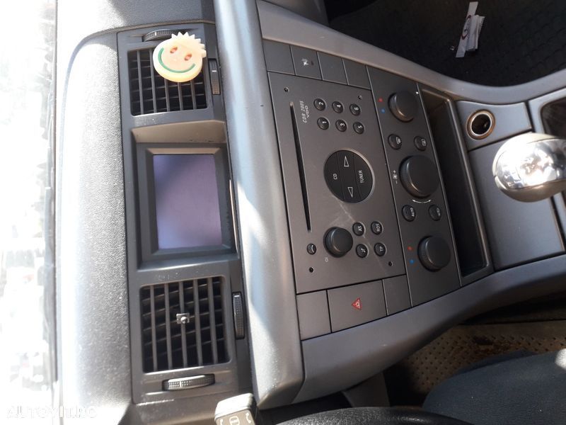 Dezmembrez Opel Vectra C 1.8 16V euro 4 - 4