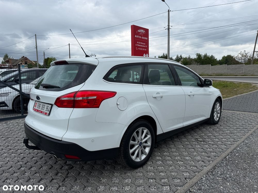 Ford Focus 2.0 TDCi Titanium ASS - 13