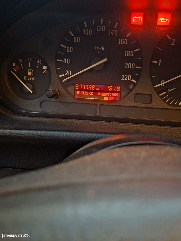 BMW 318 tds - 4