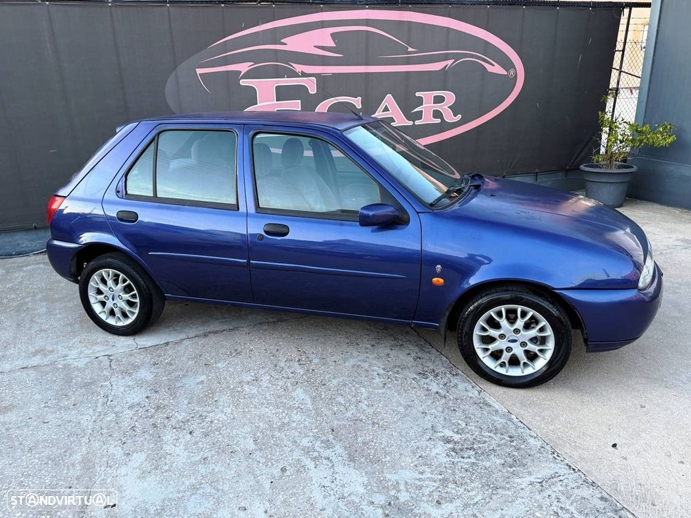 Ford Fiesta 1.25 Ghia - 25