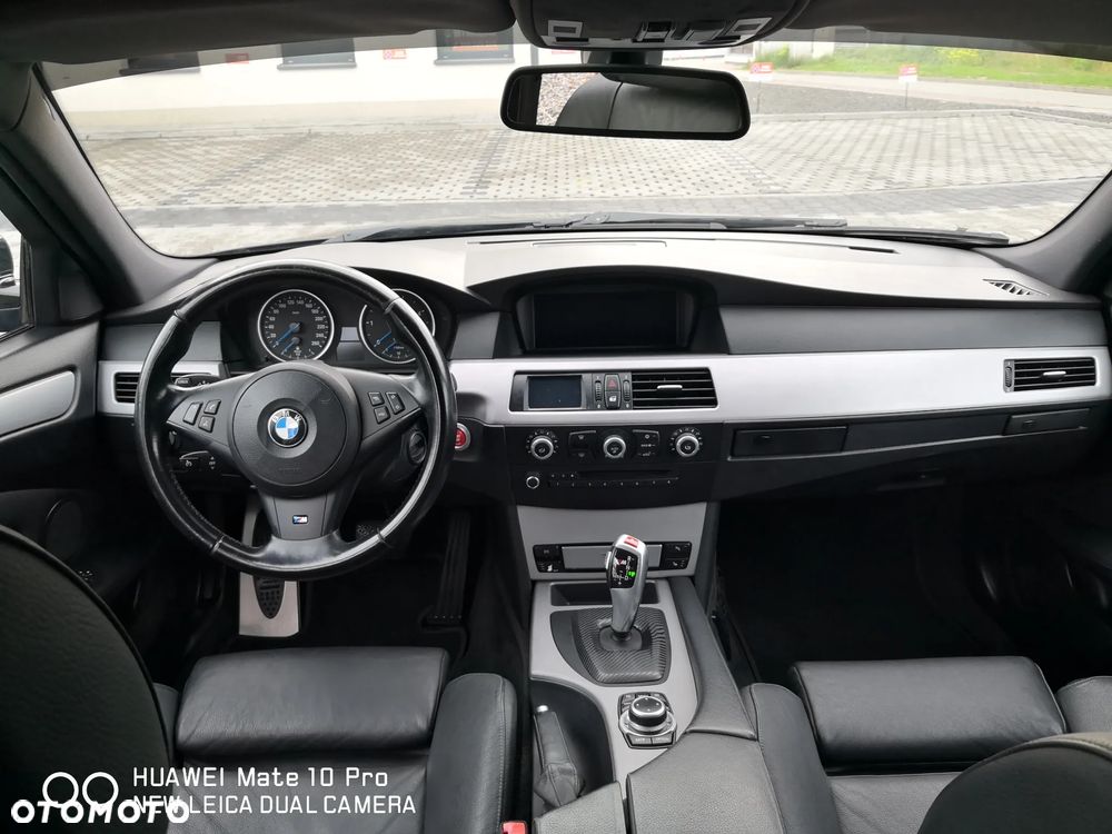 BMW Seria 5 530d Sport-Aut - 11