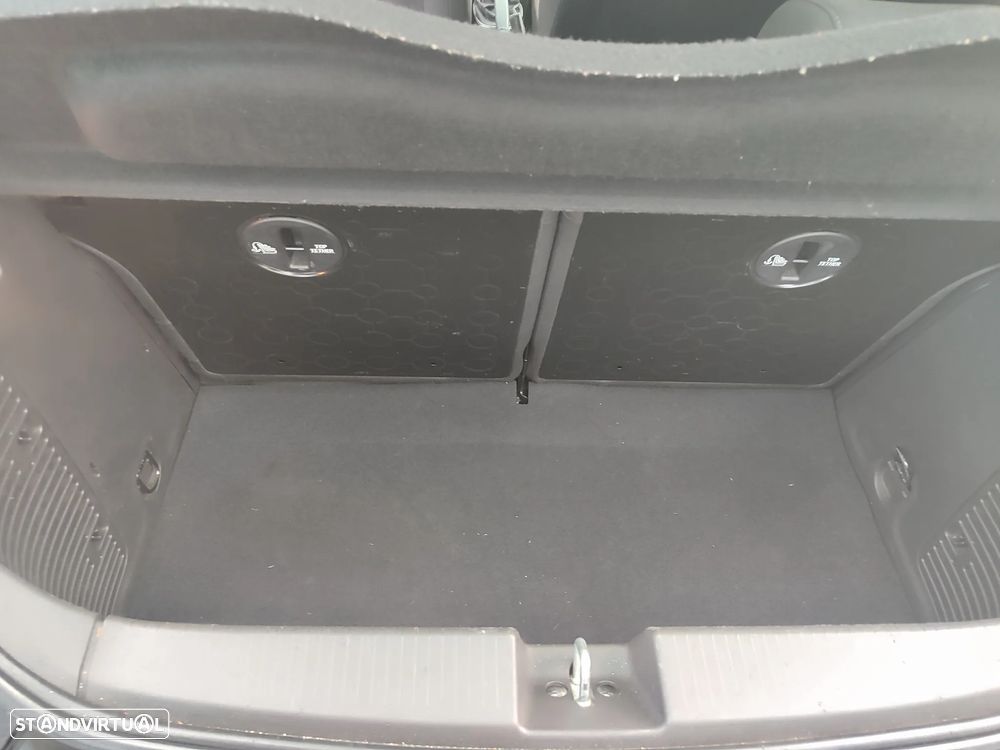 Opel Adam 1.2 Glam - 16
