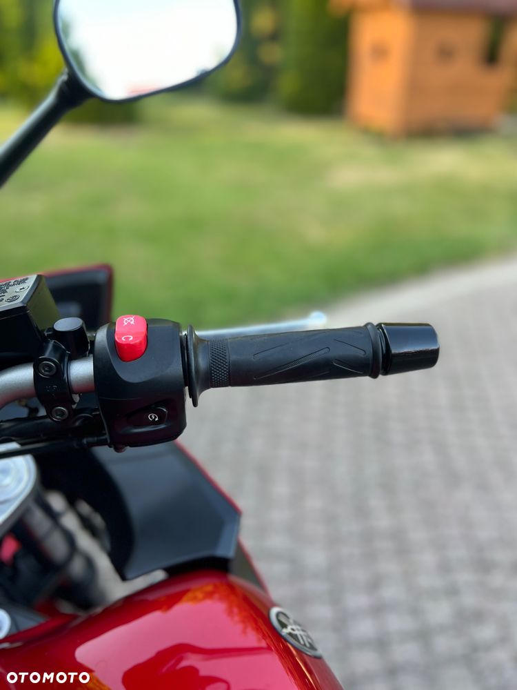 Yamaha FZ6 - 15