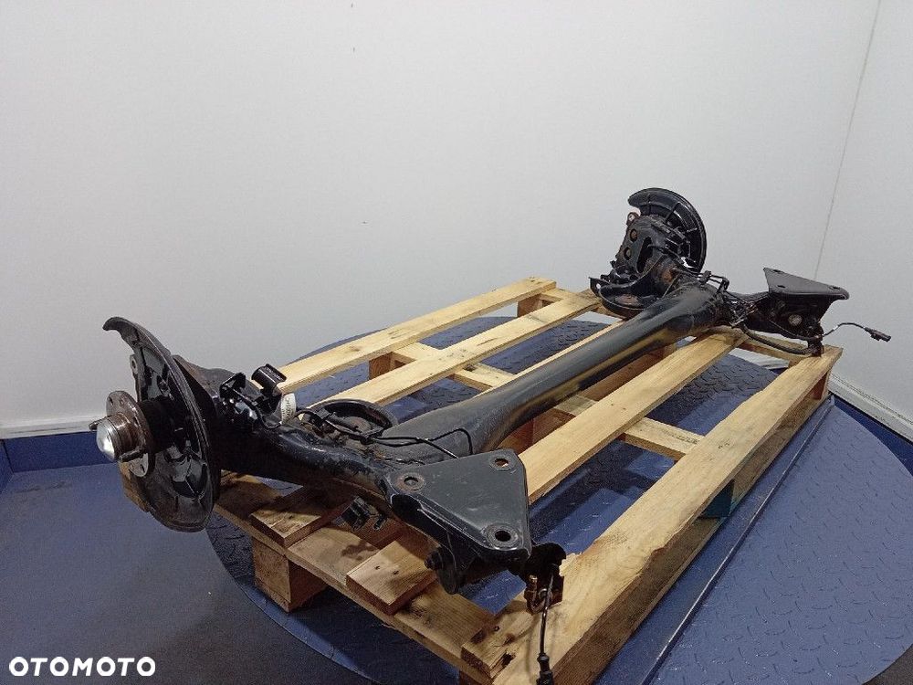 FIAT 500 500E I 12- ELEKTRYK BELKA ZAWIESZENIA TYŁ TYLNA - 3