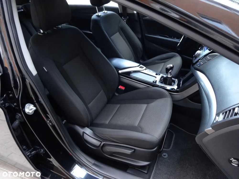 Hyundai i40 1.7 CRDi Comfort - 25