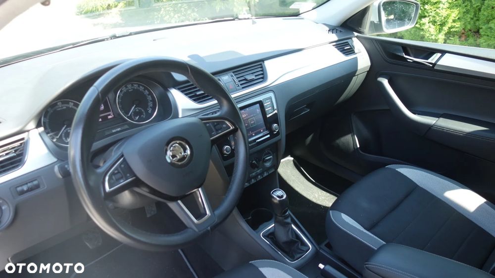 Skoda RAPID Spb 1.0 TSI Ambition - 15