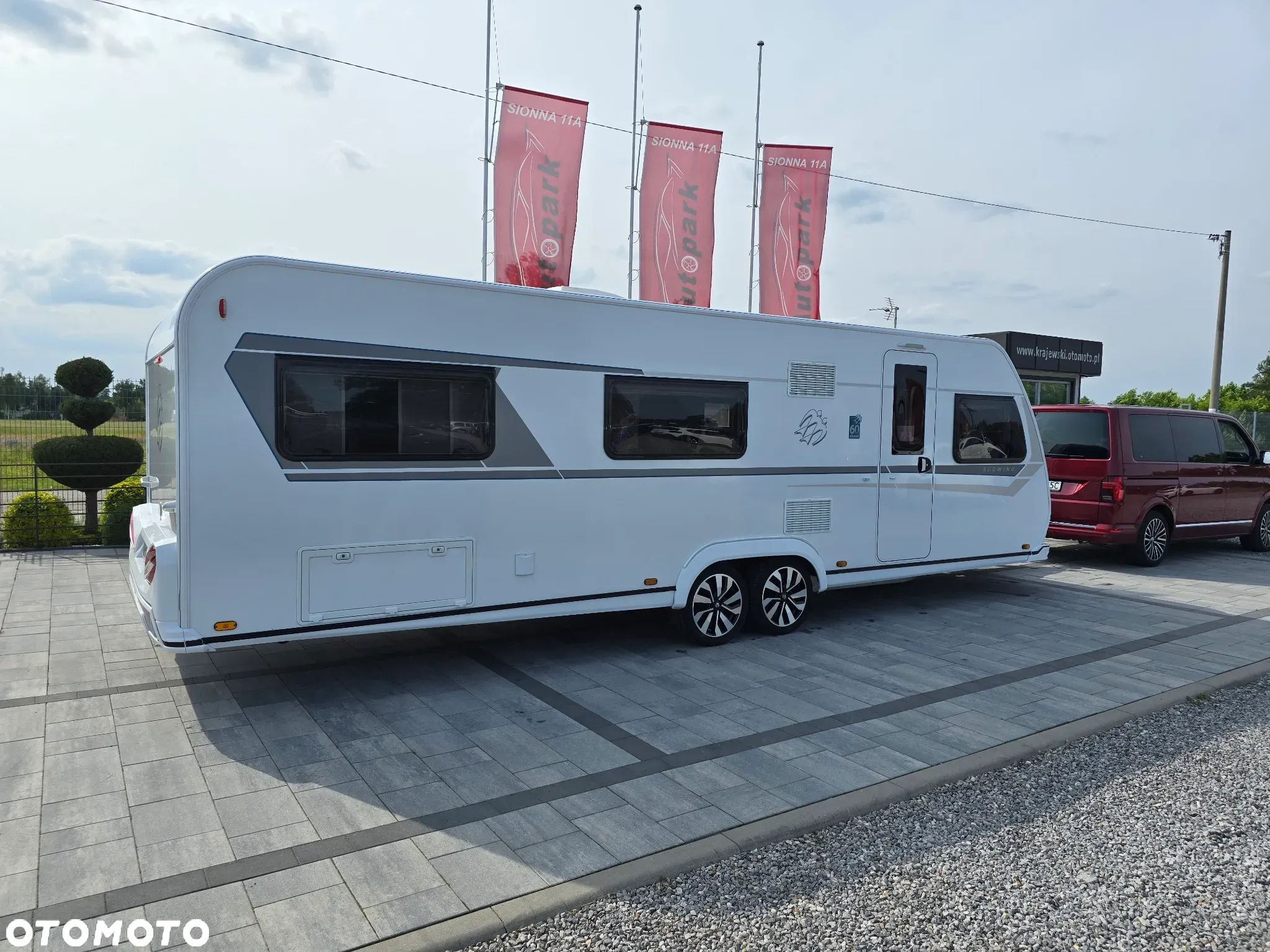 KNAUS KNAUS SUDWIND 750 UD - 27
