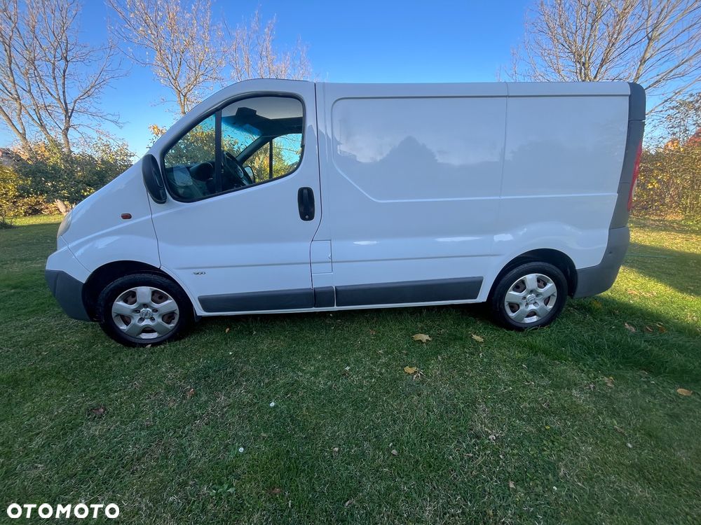 Opel Vivaro - 16