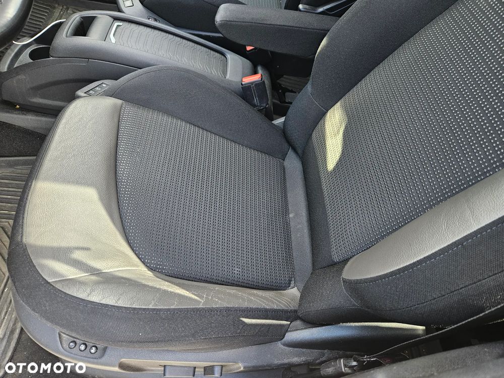 Citroën C4 Picasso - 11