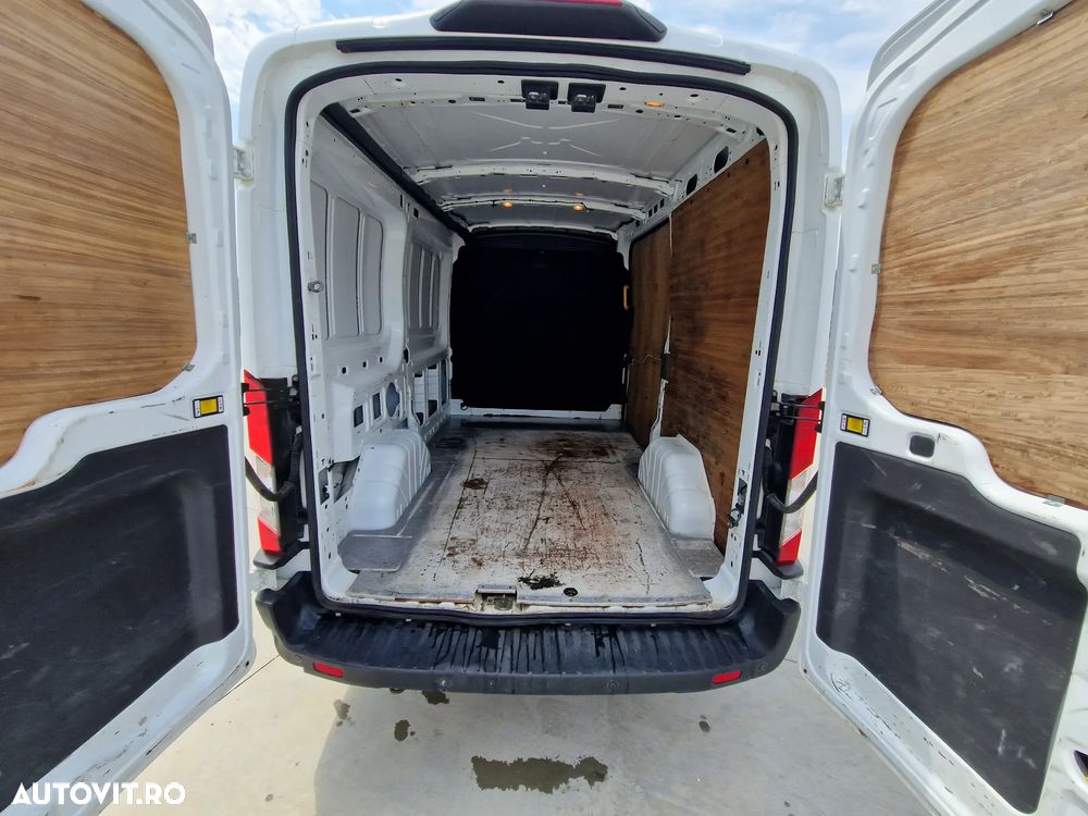 Ford Transit - 9