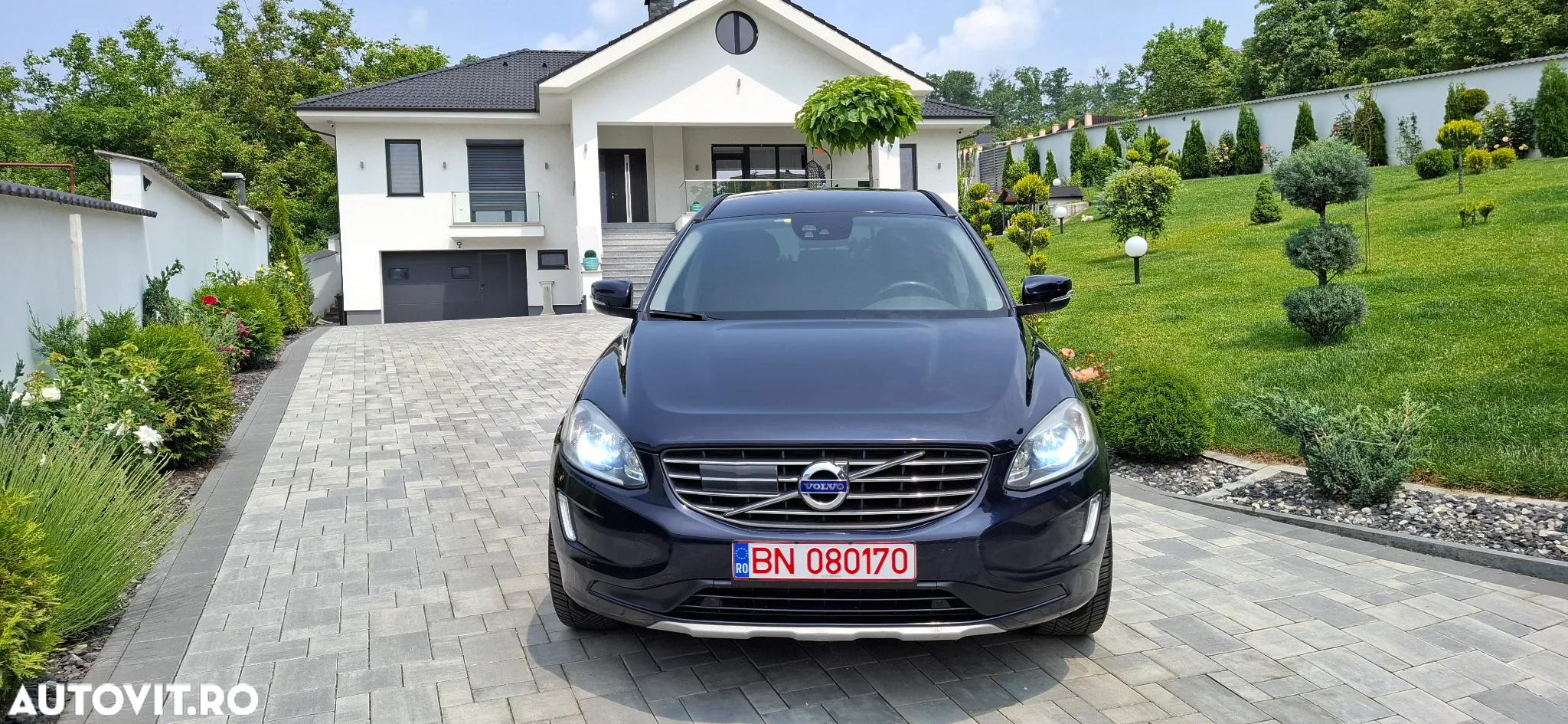 Volvo XC 60 - 8