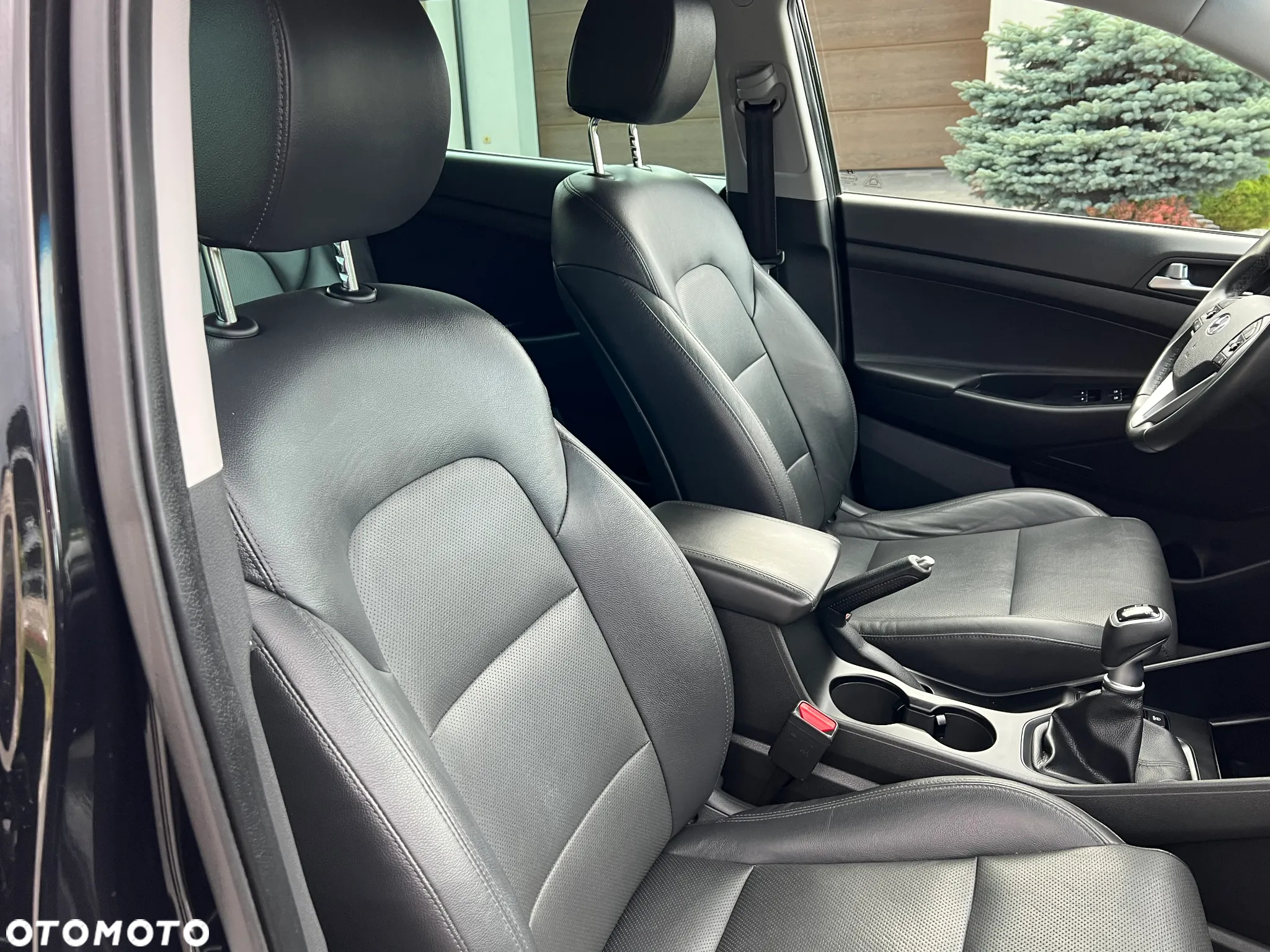 Hyundai Tucson 1.6 GDi 2WD Trend - 34